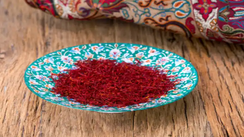 کاشت زعفران در ساوه