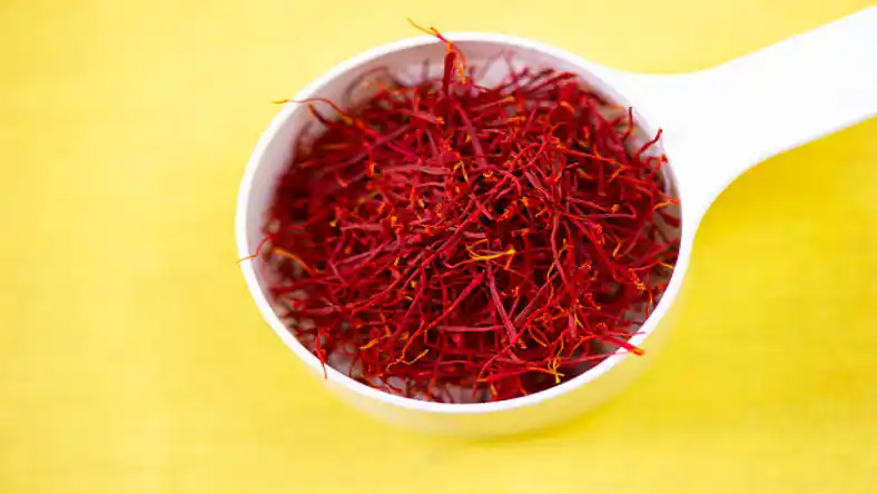 طریقه بستن تیغه تیلر برای زعفران