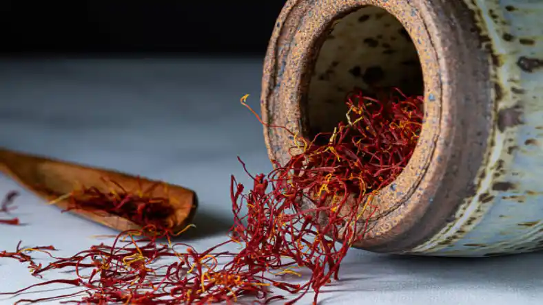 خرید عمده زعفران فله