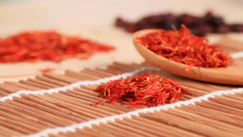 گل دهی زعفران