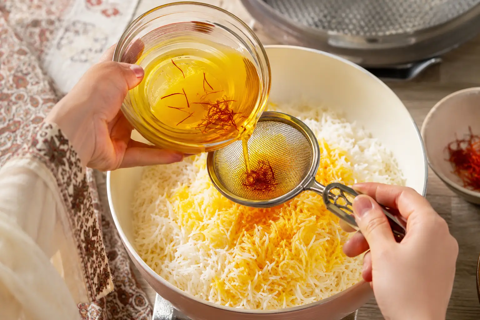 طرز استفاده از ریشه زعفران